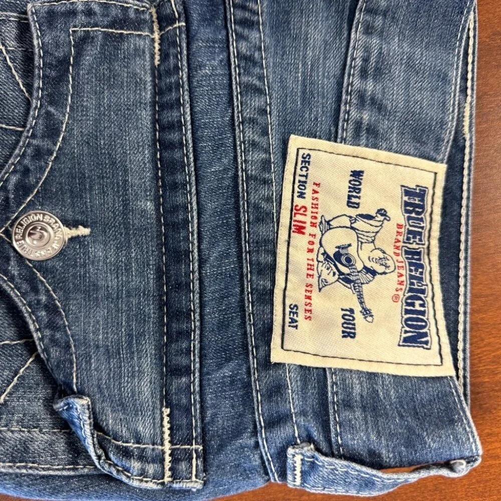 True Religion  Blue Straight Leg Distressed Denim Classic Stitch Jeans Size 34